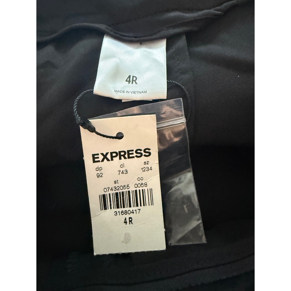 Express Black Wide Leg Super High Rise Pleated Dress Pants size 4 NWT - Picture 8 of 8